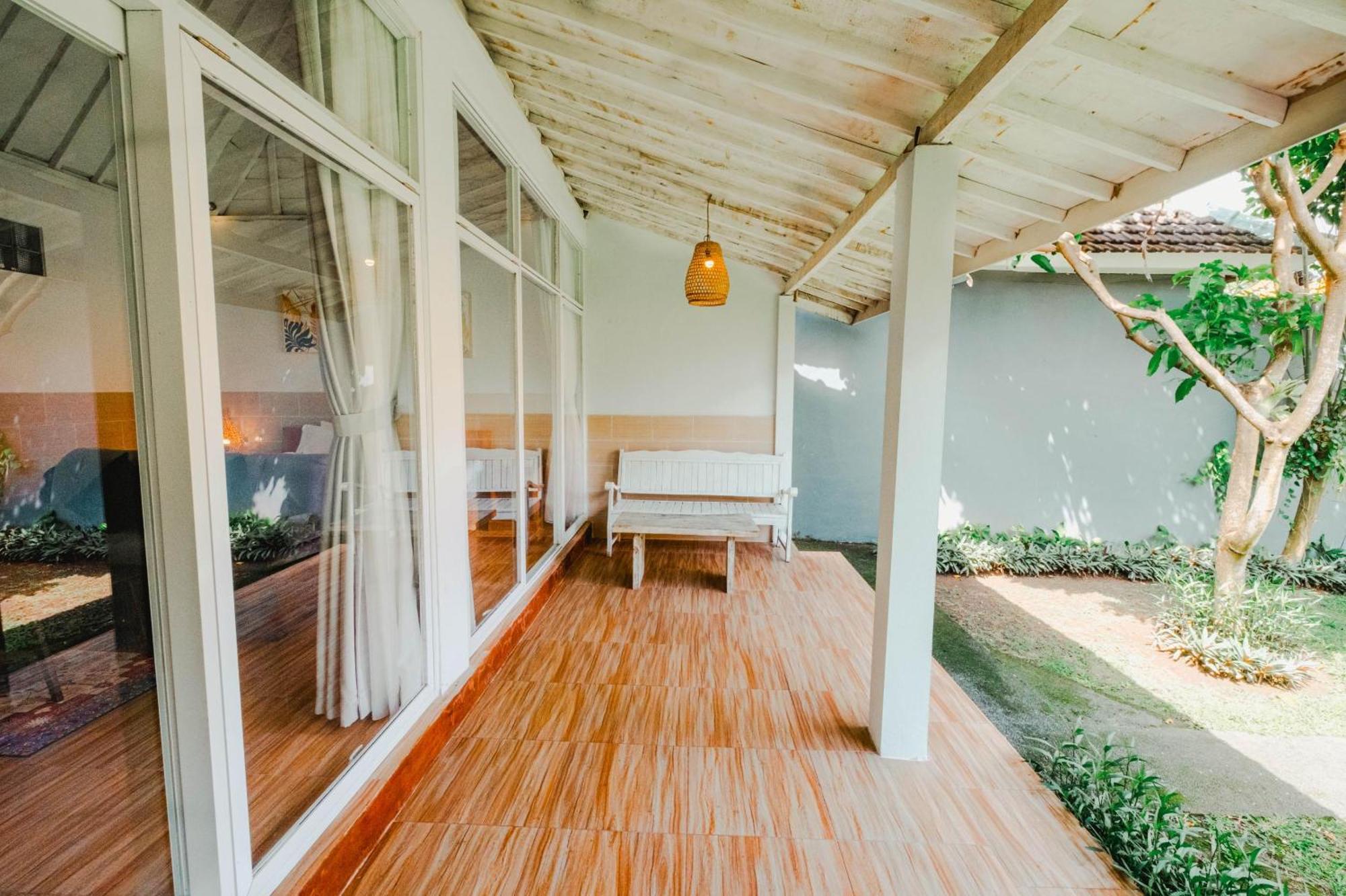 Agung Wiwin Homestay & Restaurant Mengwi Kültér fotó